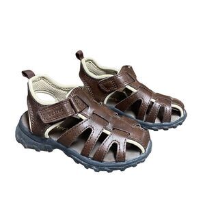 Carter’s Brown Fisherman Shoes Size 7